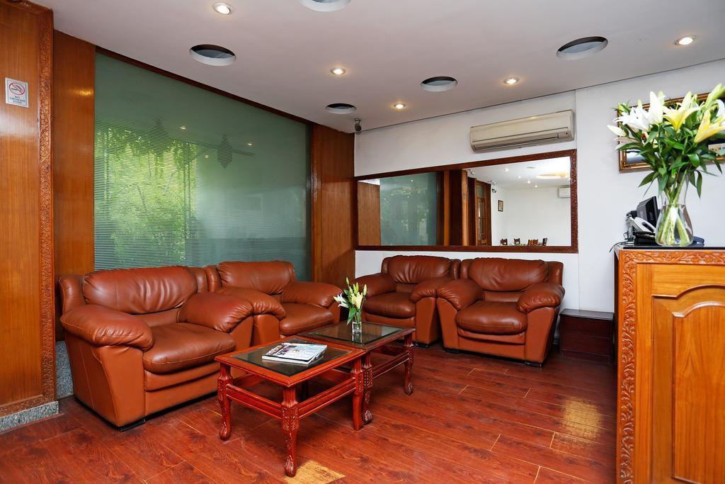 Oyo 367 Hotel Forest Green New Delhi Exterior photo