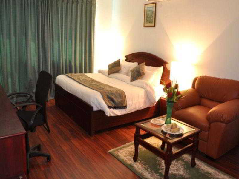Oyo 367 Hotel Forest Green New Delhi Exterior photo